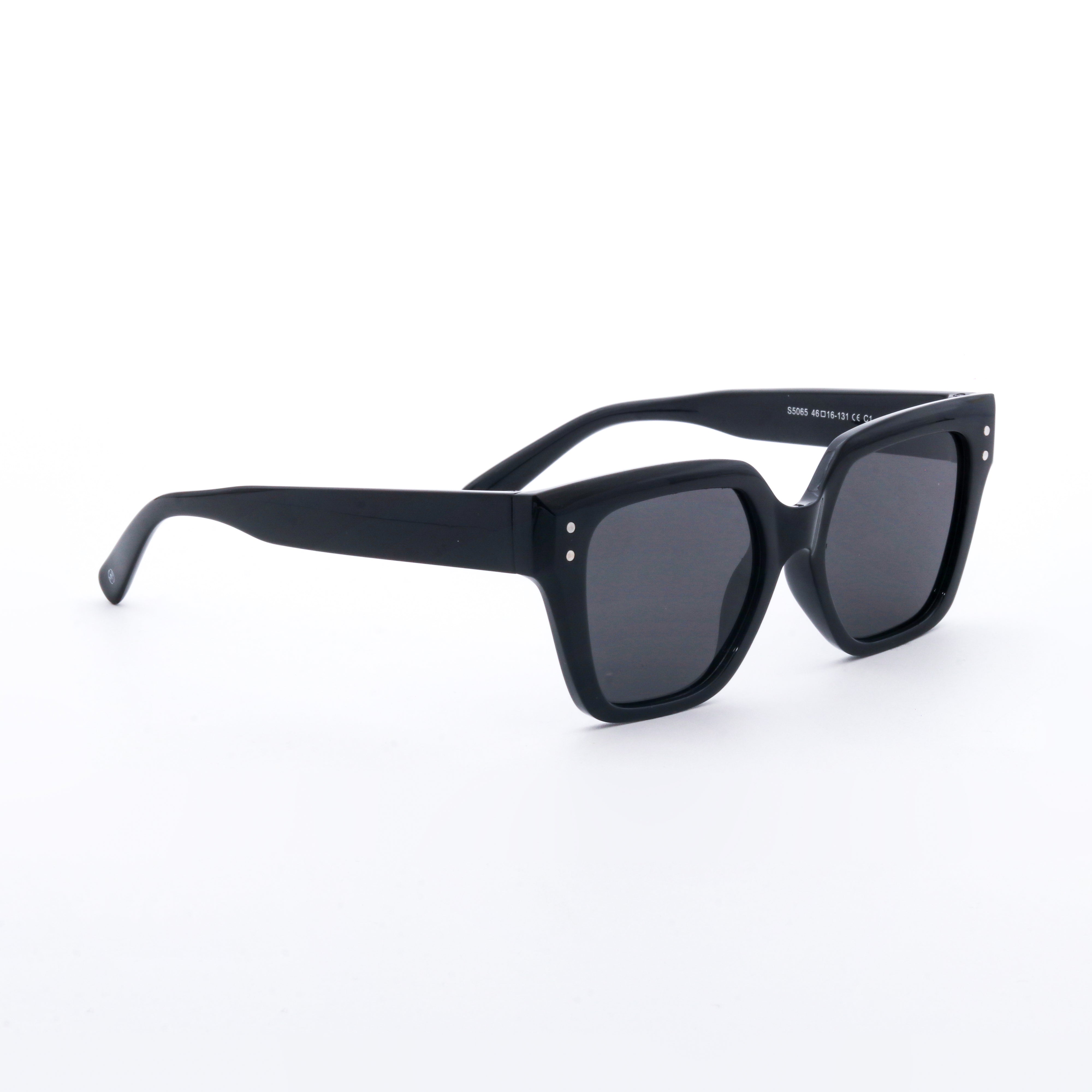 MM5065-C1 BLACK