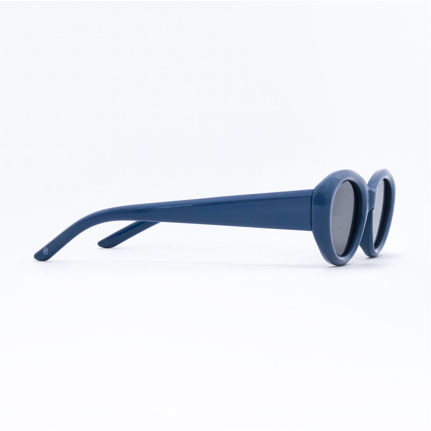 MM5057-C40 BLUE
