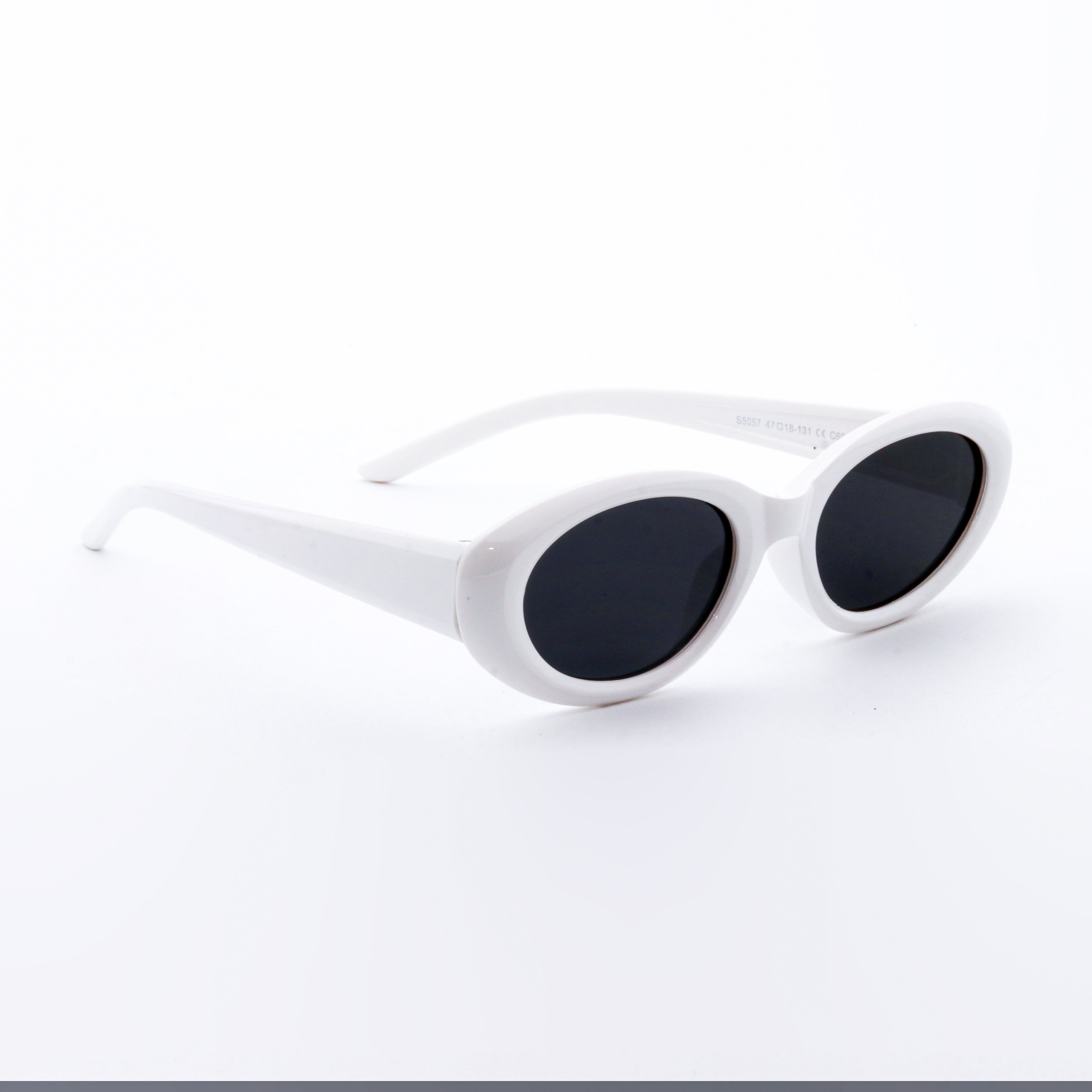 MM5057-C60 WHITE