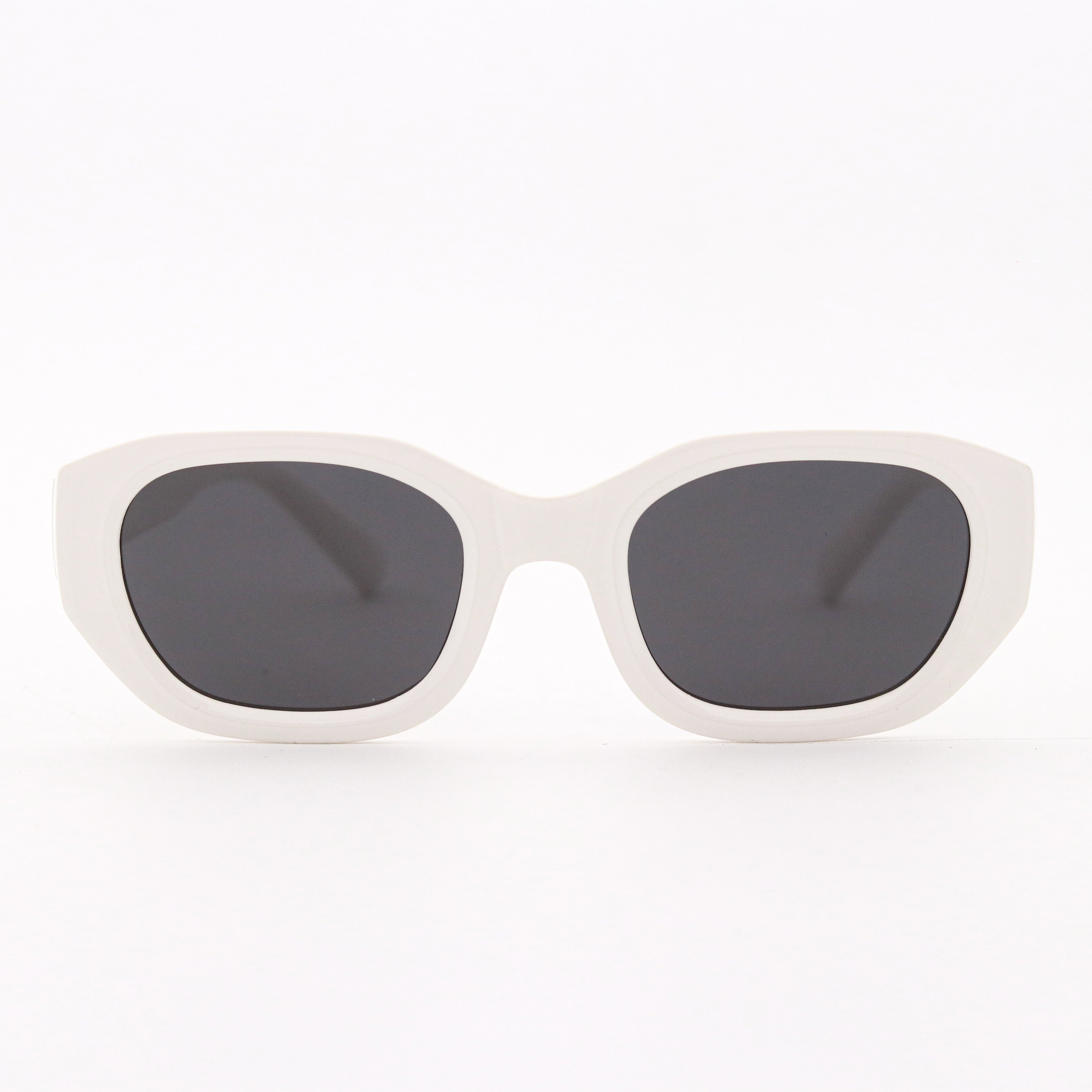 MM5064-C60 WHITE