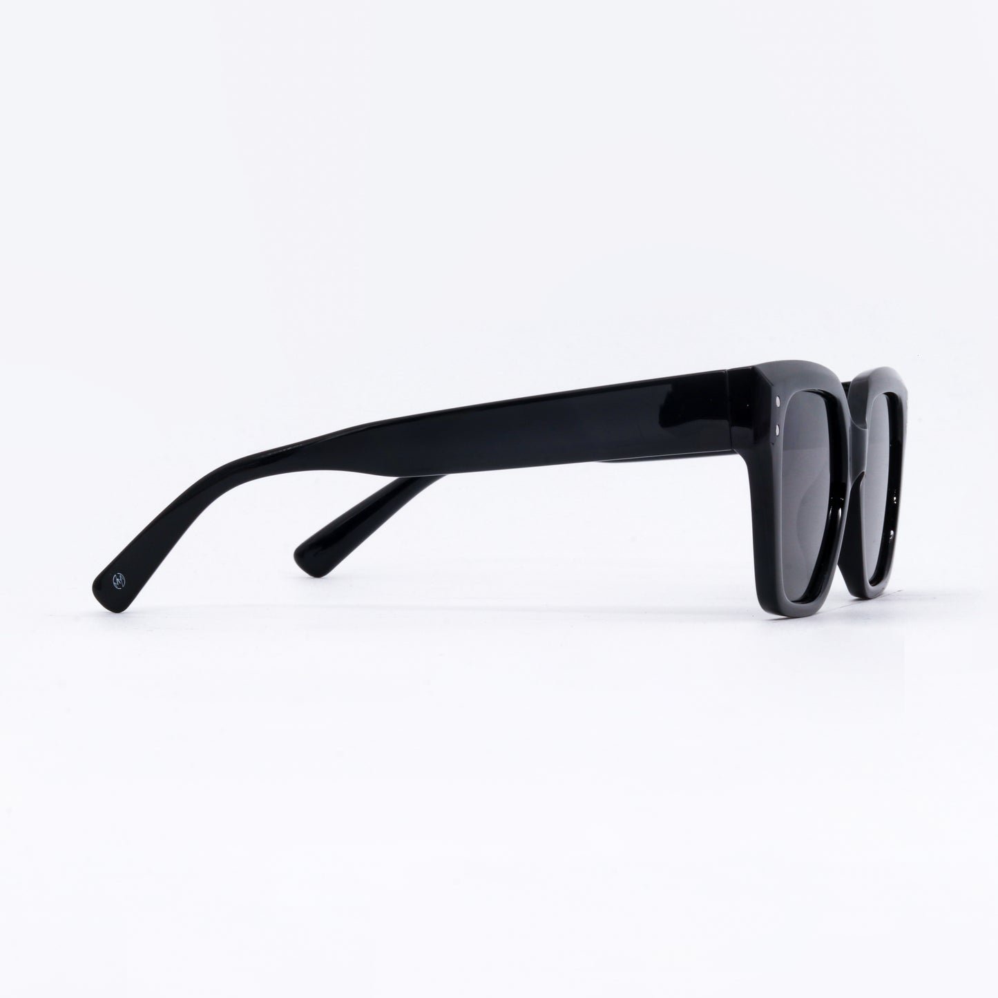 MM5065-C1 BLACK